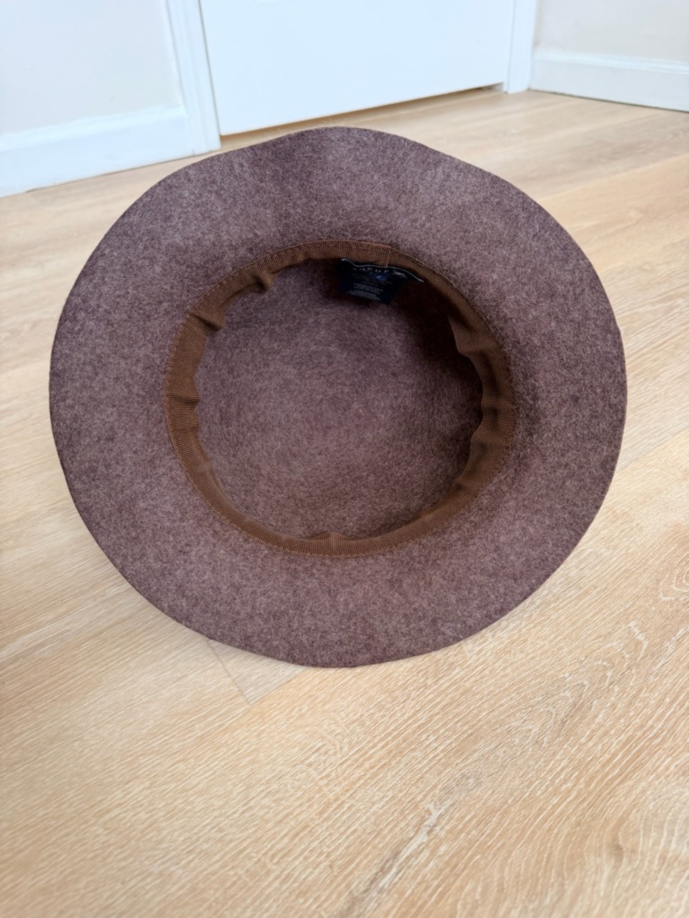 Soeur 100% Wool Cloche Bucket Hat Made in Italy French Minimalist Size 2 France - Picture 5 of 12